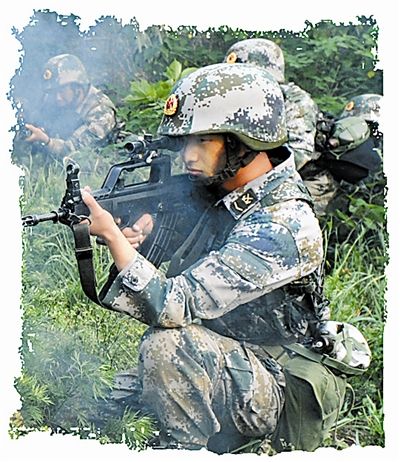 吳曉杰參加實(shí)戰(zhàn)化訓(xùn)練